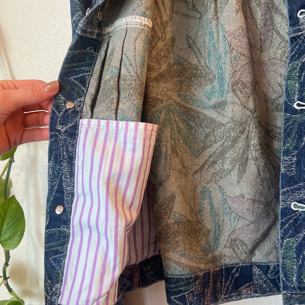 Patterned Jean Jacket - image 4